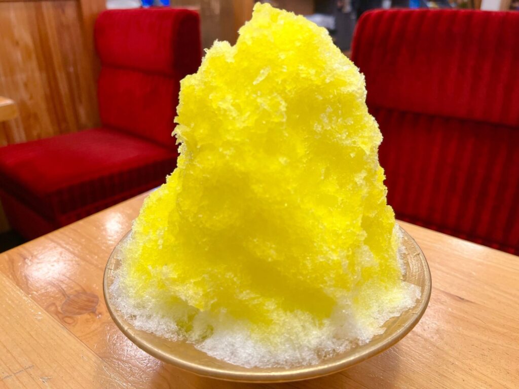 コメダ　かき氷レモン味　実際の写真