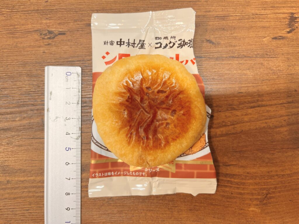 コメダ 中村屋 コラボお菓子 シロノワールパイ 実際の写真